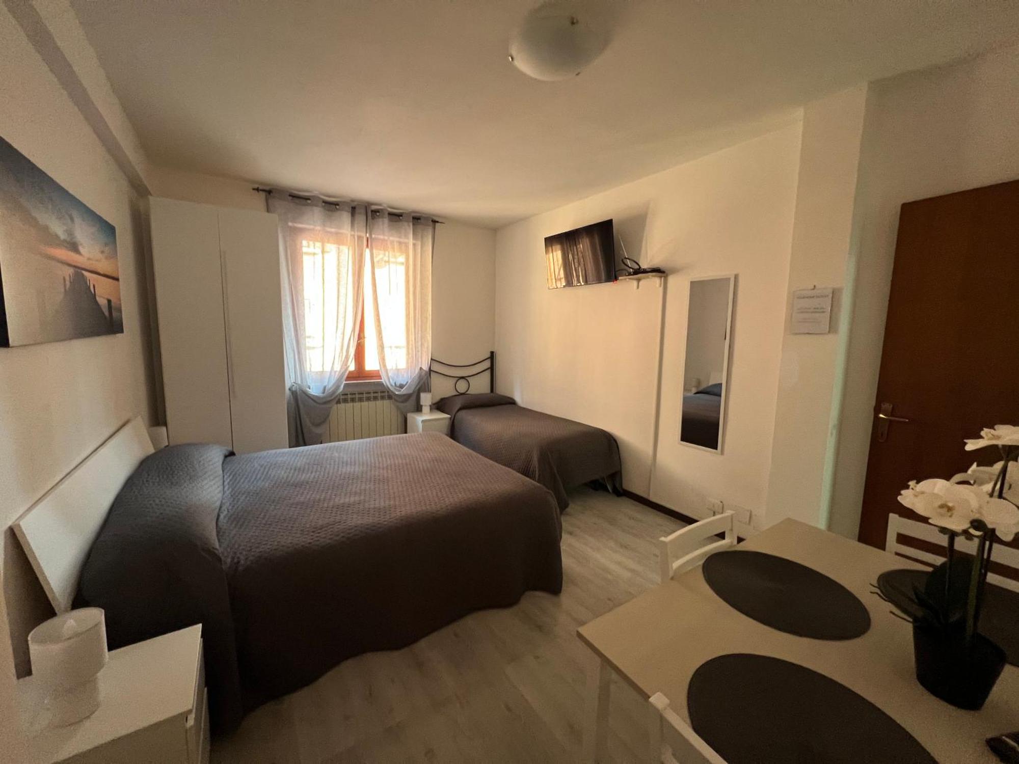 Your Home Outlet 4 Serravalle Scrivia Buitenkant foto
