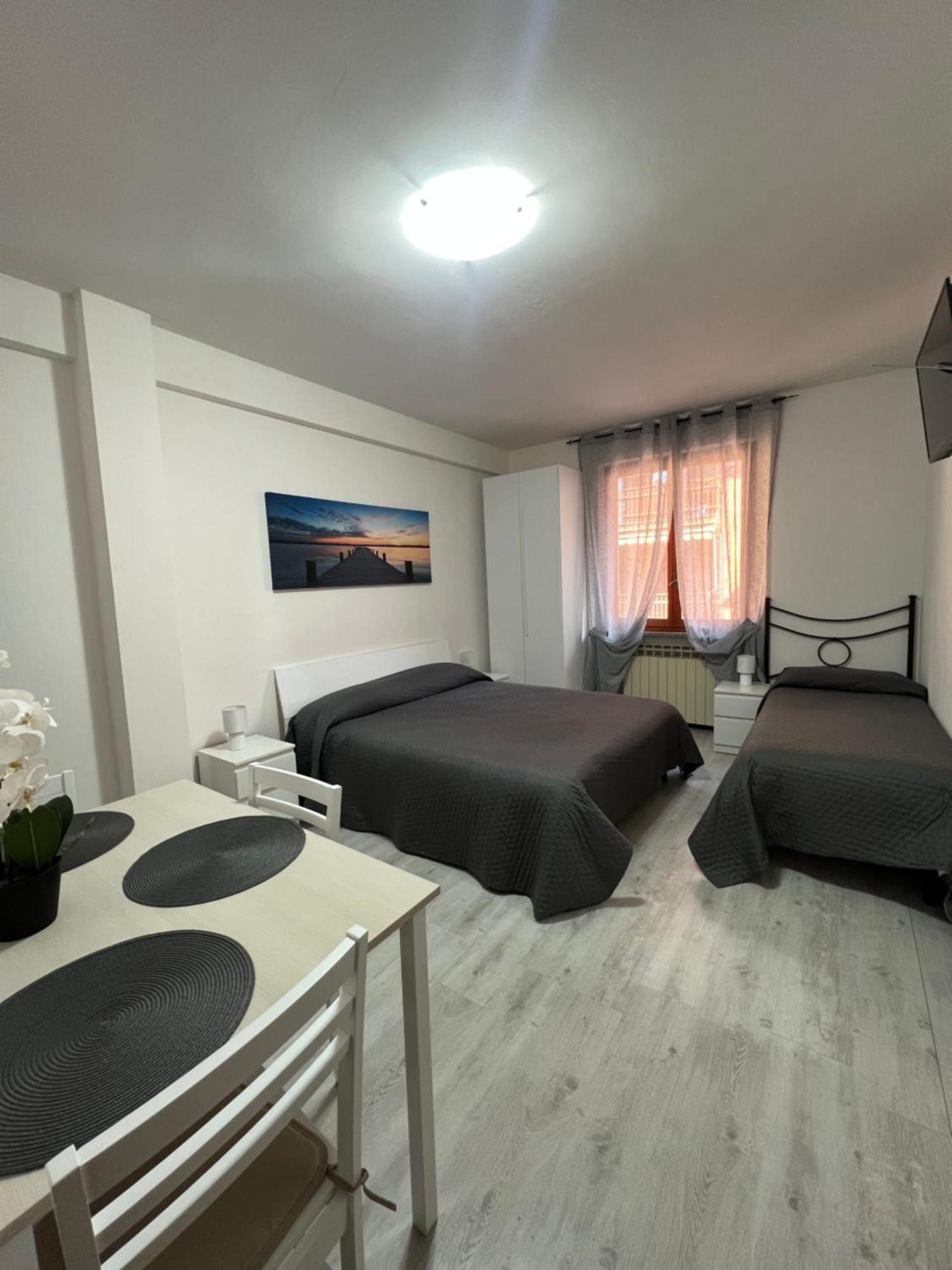 Your Home Outlet 4 Serravalle Scrivia Buitenkant foto